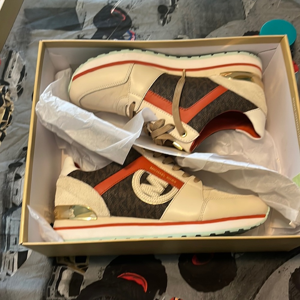 Womens Michael Kors sneakers size 8